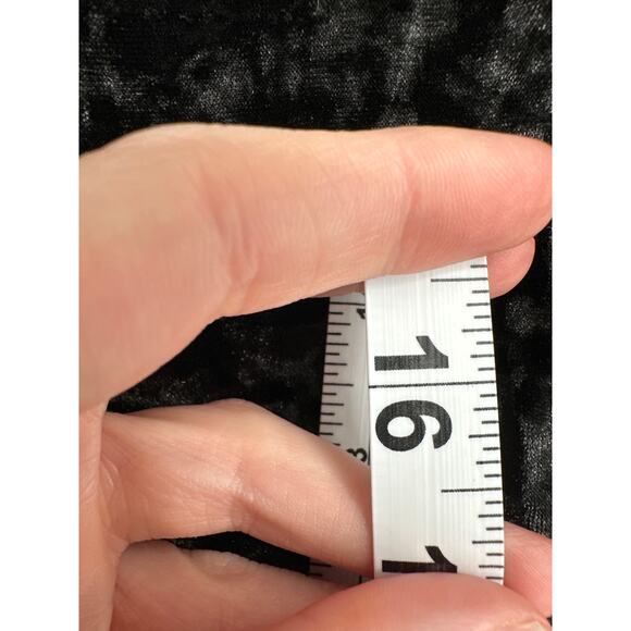 Express Skirt Womens Large Black Velvet Mini Skater Whimsigoth Boho Stretch - Picture 6 of 7